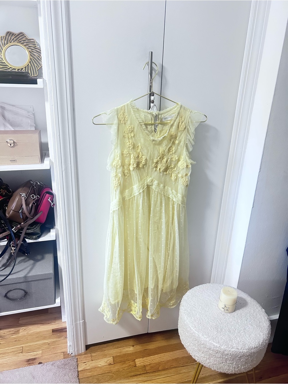 Zara Pale Yellow Floral Tulle Dress size 11-12 preowned.